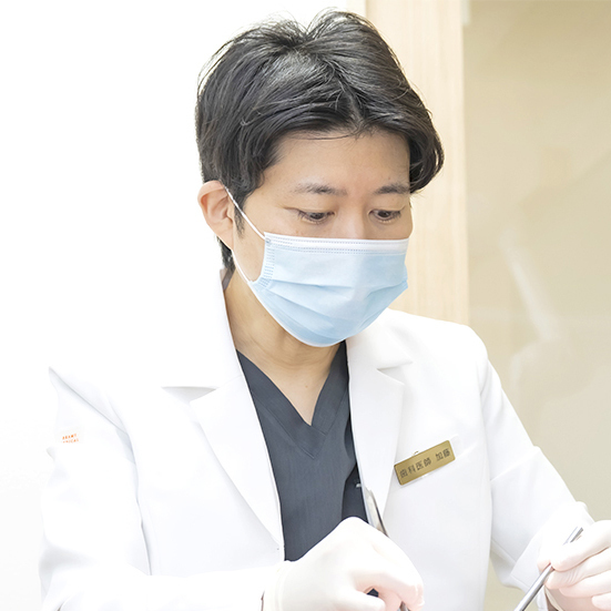 明るく清潔感のある診療室